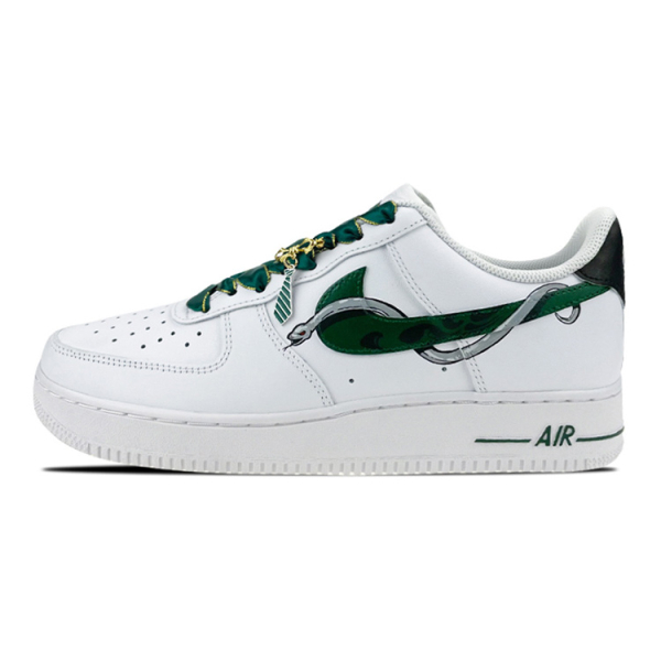 【 】 Nike Air Force 1 LE GS