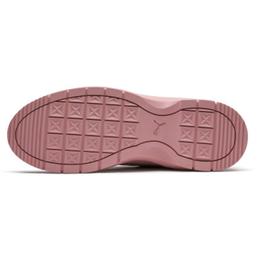 Hello Kitty/ x PUMA Utility