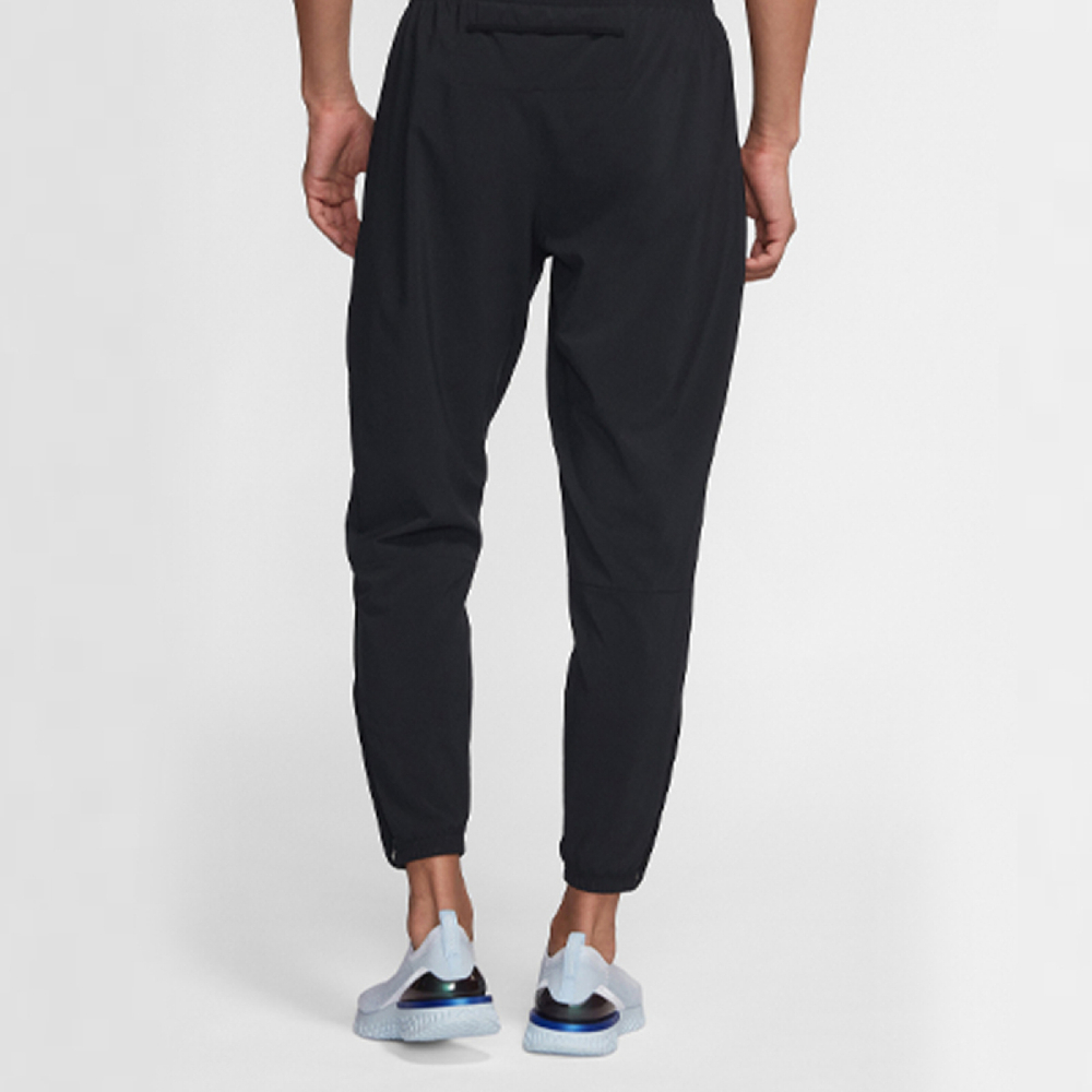 Nike Essential