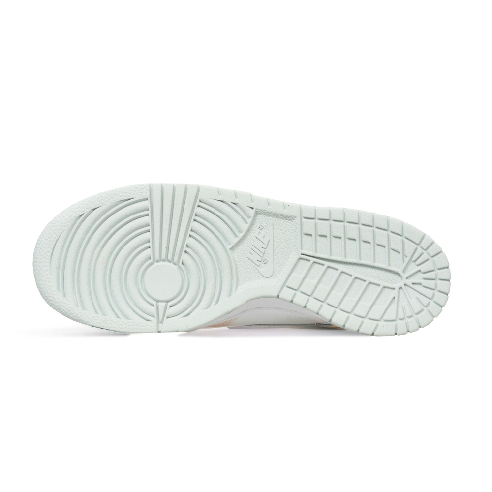 【 】 Nike Dunk GS