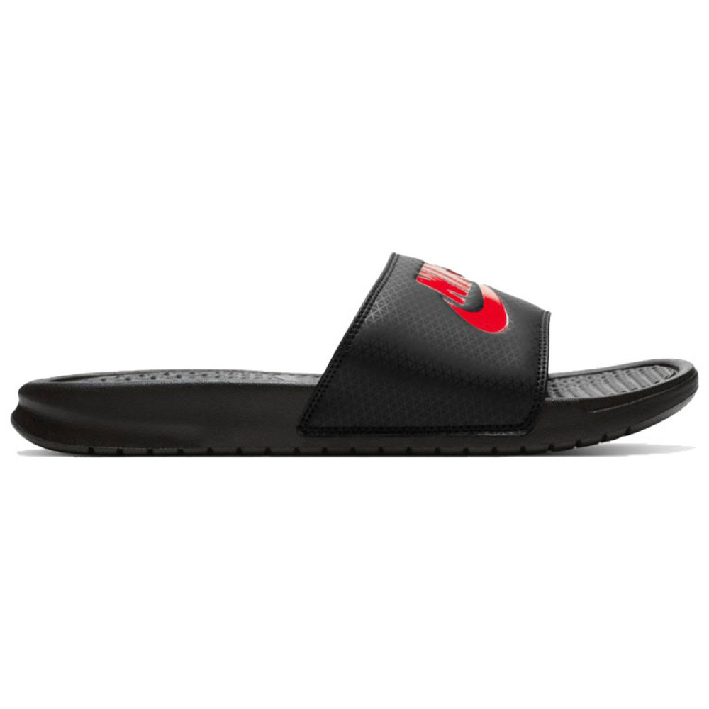 Nike Benassi
