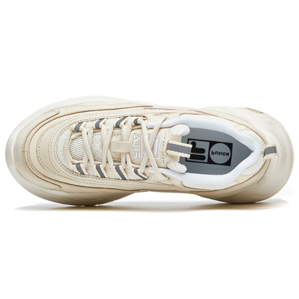 FILA FUSION Ray 1 Pose Ray