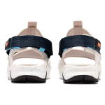 Nike Canyon