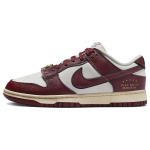 Nike Dunk Pendant "Team Red"