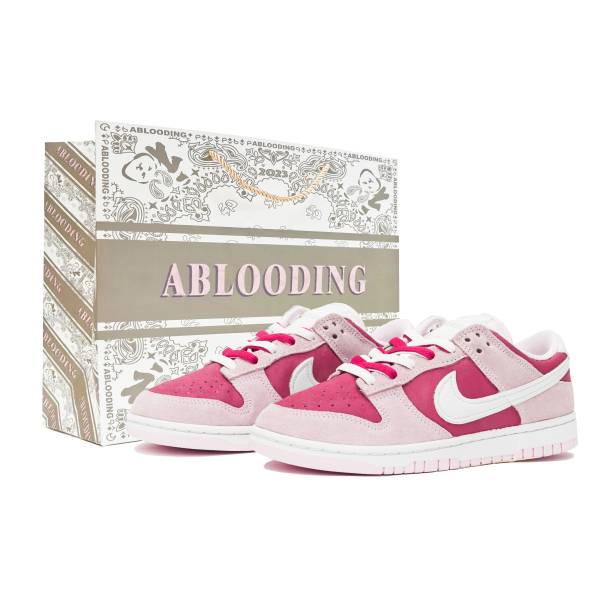 【 】 Nike Dunk Low ABLOODING