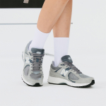 New Balance NB 2002R
