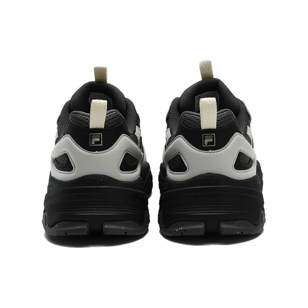 FILA Collina