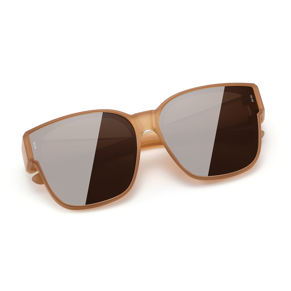 【 】 PULAIS #