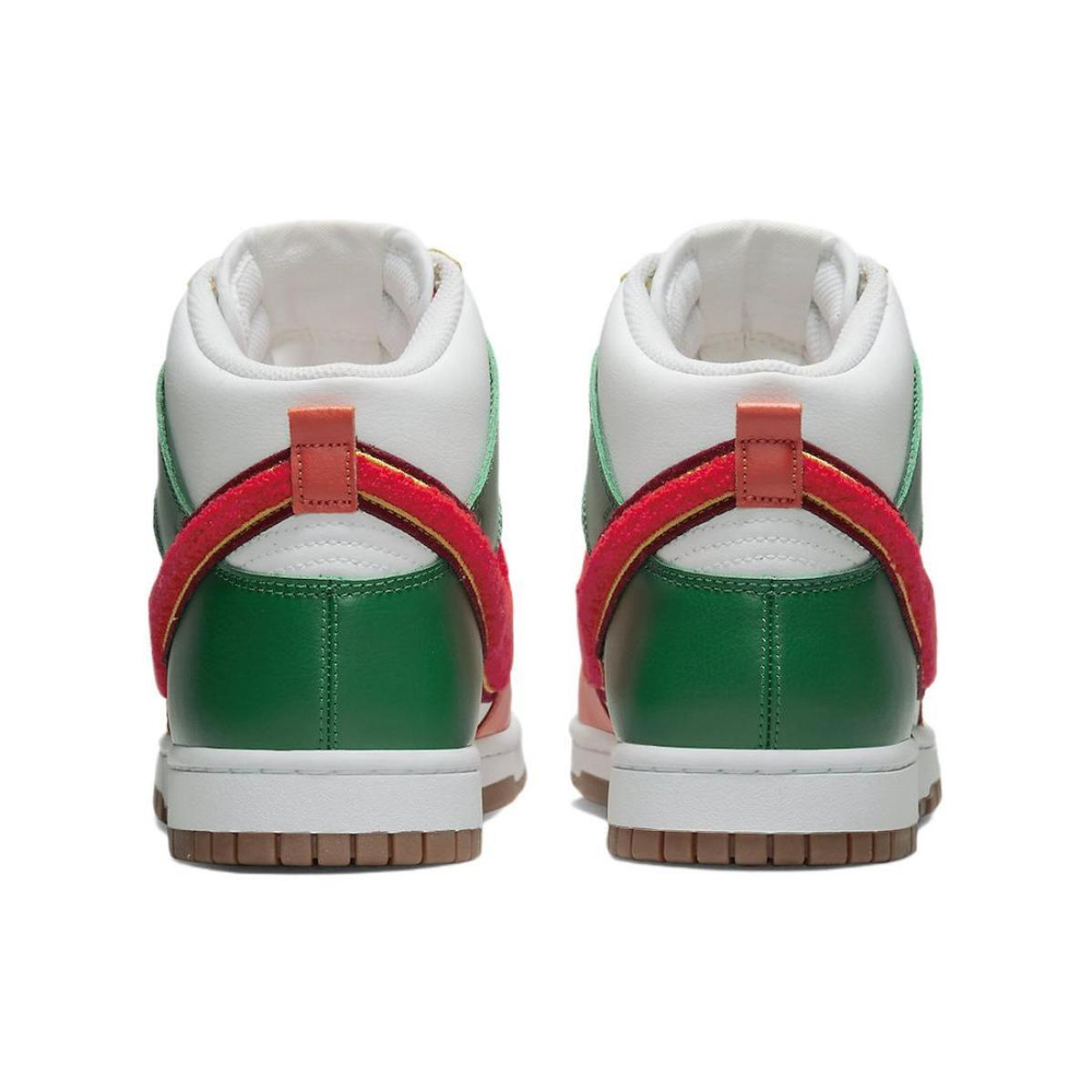 Nike Dunk High “CHENILLE SWOOSH”