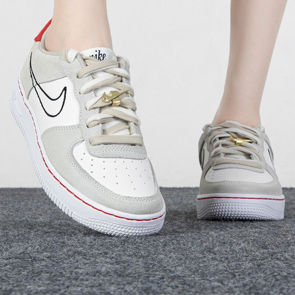 Nike Air Force 1 LV8 S50
