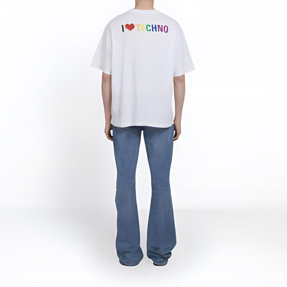 Balenciaga T