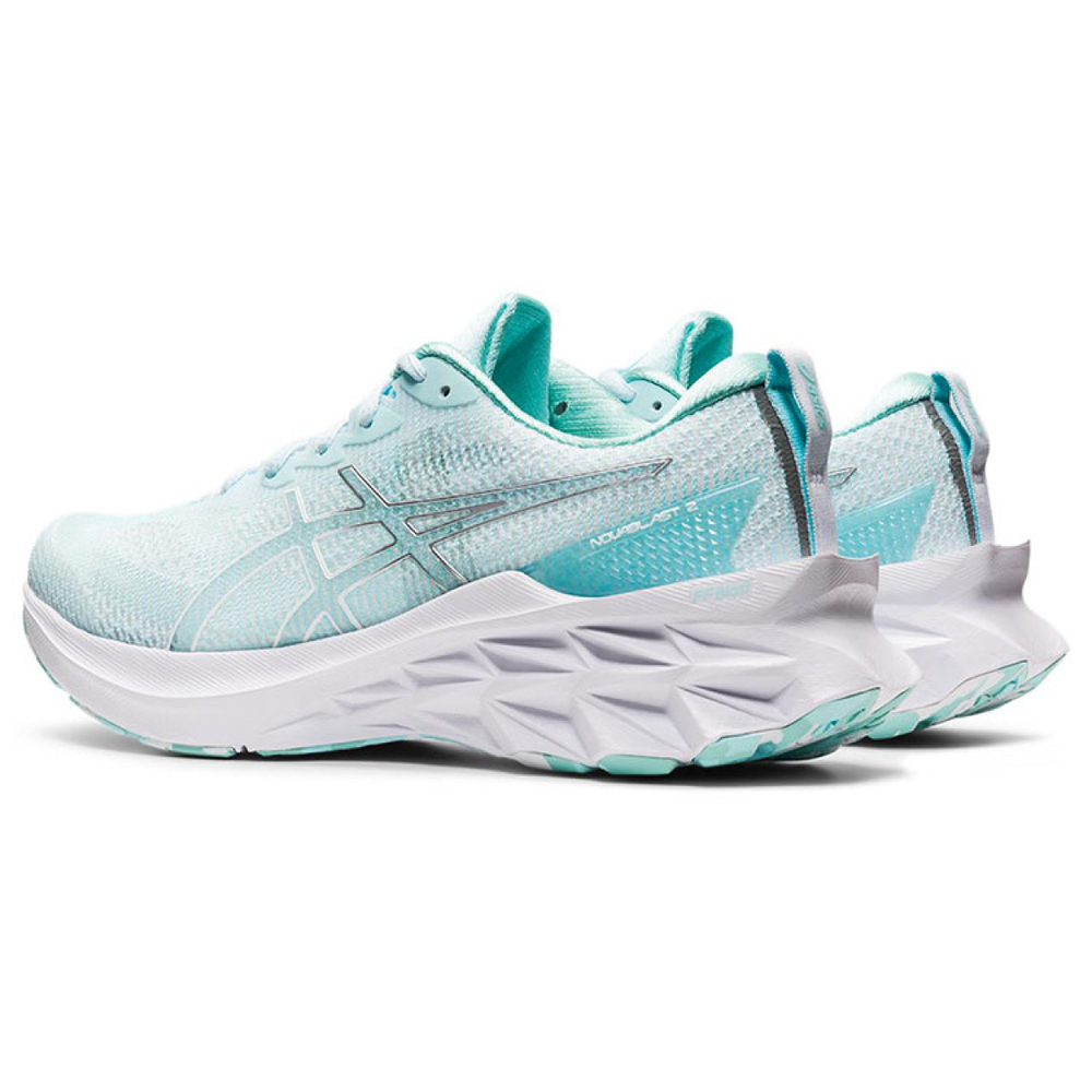 Asics Novablast 2