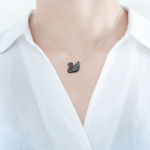 Swarovski Iconic Swan （ ）