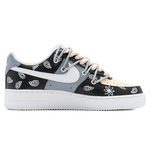 【 】 Nike Air Force 1 07 vibe