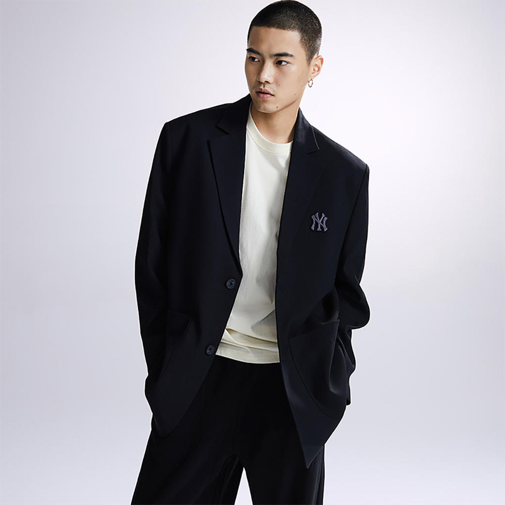 MLB FW23