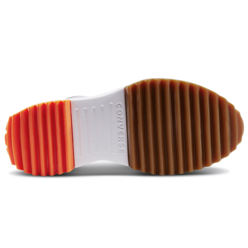 Converse Run Star Hike