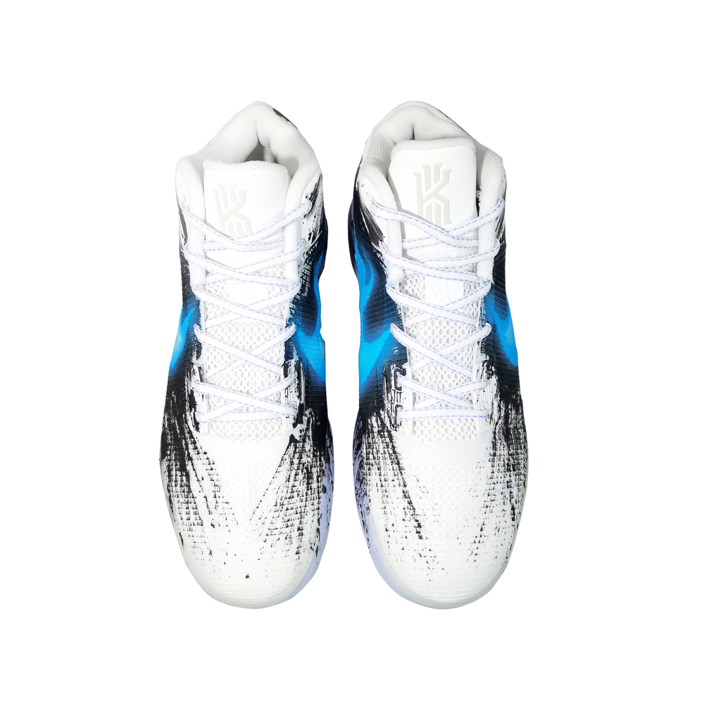 【 】 Nike Flytrap 4