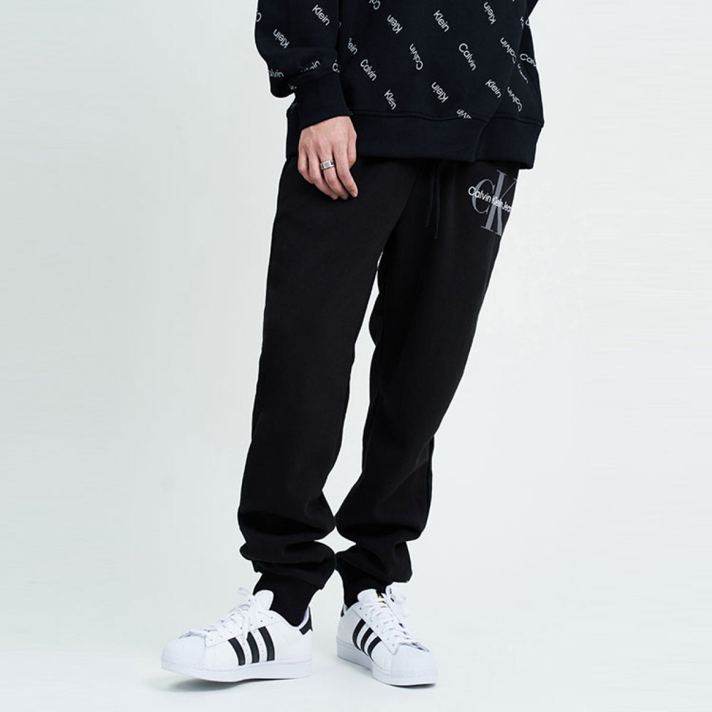 CK/Calvin Klein CK/ Logo