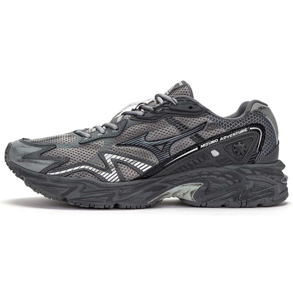 X Mizuno Adventure Twe