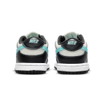 Nike Dunk "Tiffany"