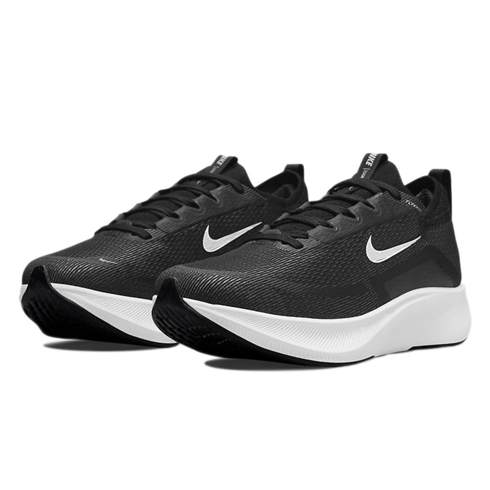 Nike Zoom Fly 4