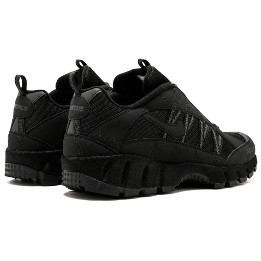 Supreme x Nike Air Humara 17 Triple Black