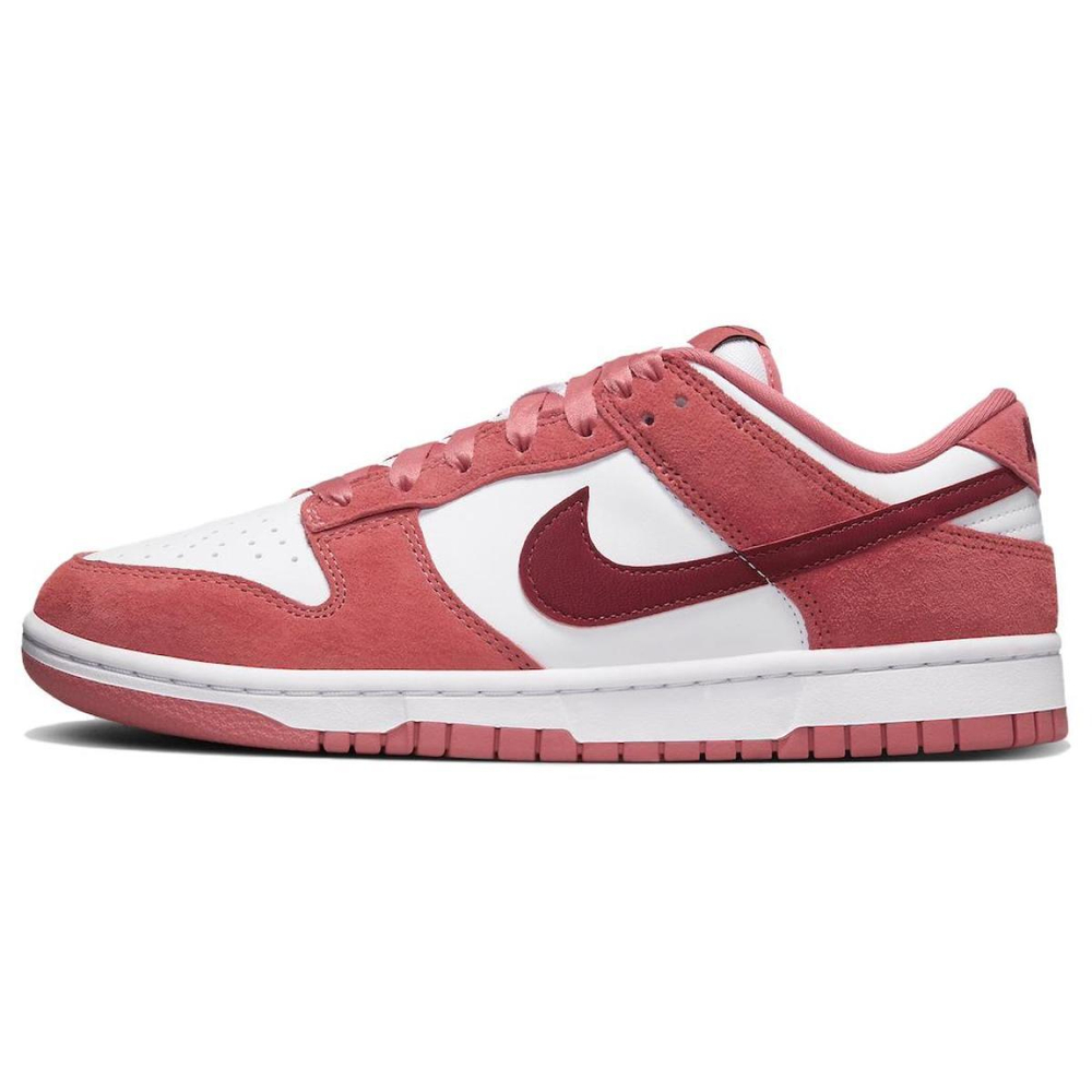 Nike Dunk WMNS "Valentine's Day"