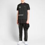 OFF-WHITE T