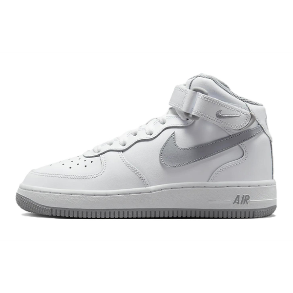 Nike Air Force 1 LE