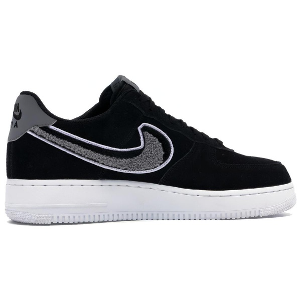 Nike Air Force 1 07 LV8 Chenille Swoosh