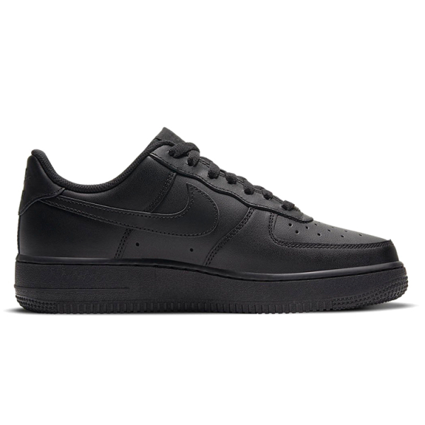 Nike Air Force 1 triple black