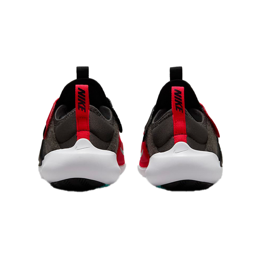 Nike Flex Advance