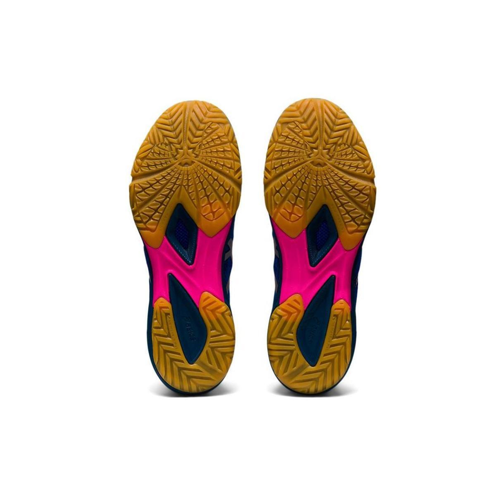Asics Attack Dominate FF 2