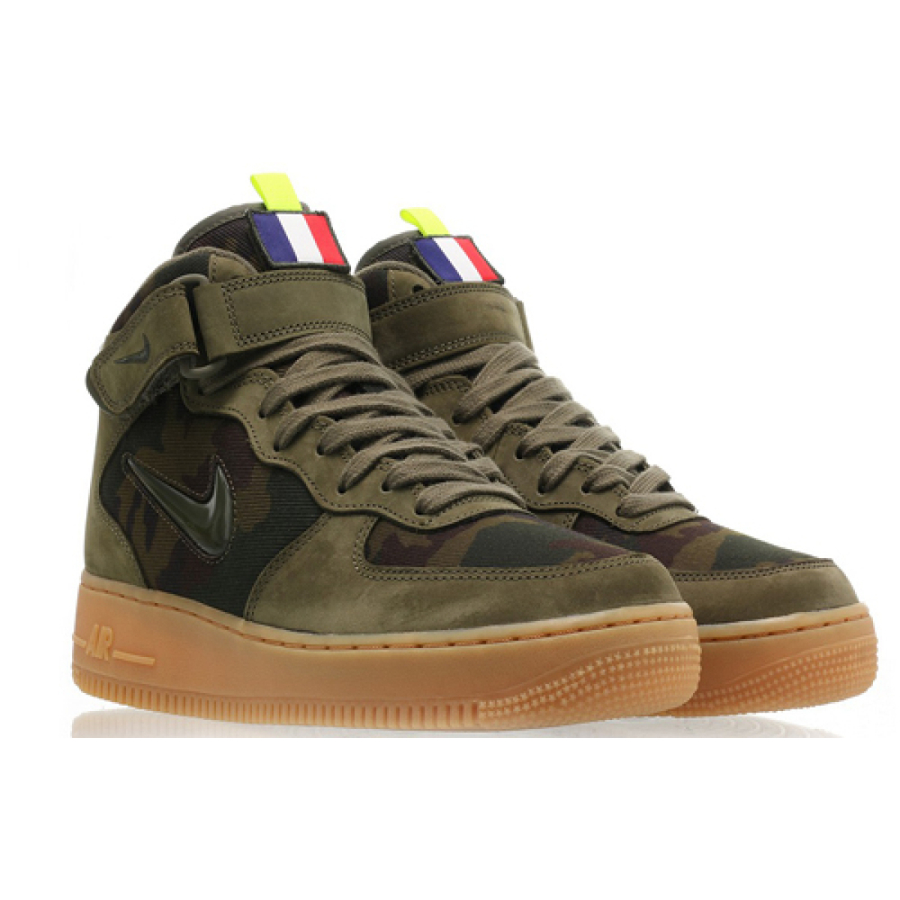 Nike Air Force 1