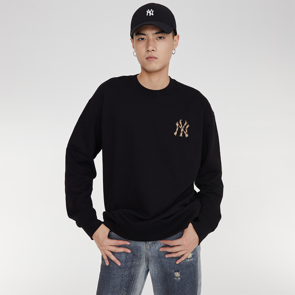 MLB 23FW Logo