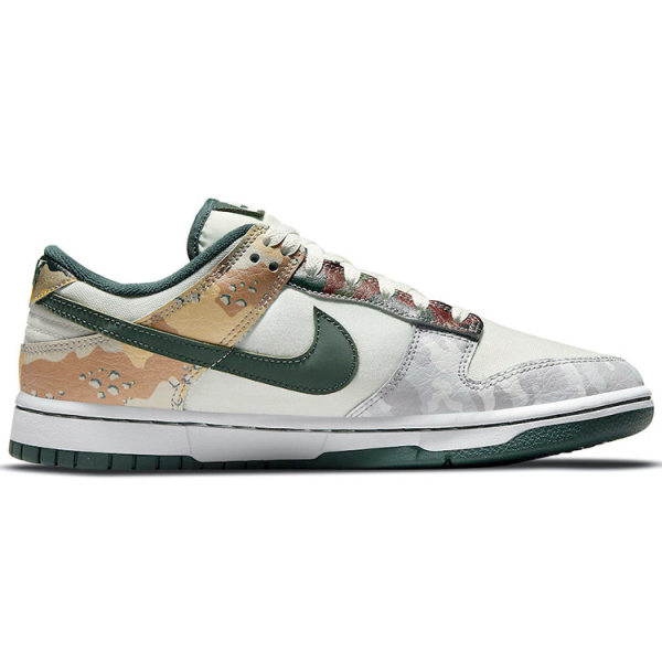 Nike Dunk SE "Sail Multi-Camo"