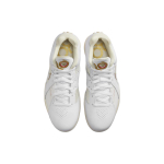 Nike KD 3 "White and Gold" 3
