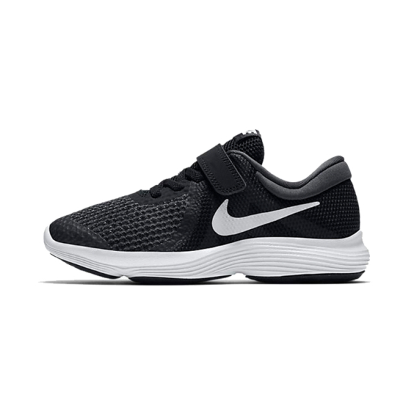 Nike REVOLUTION 4