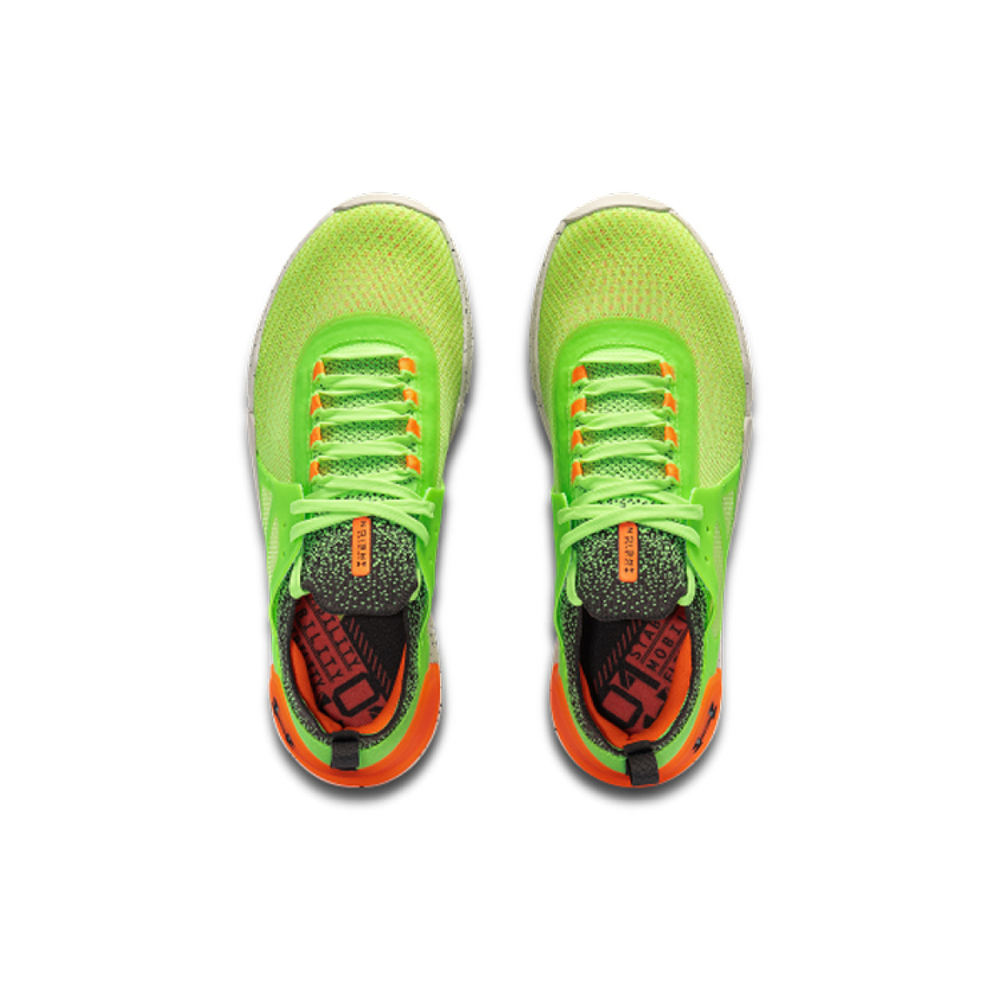 Under Armour TriBase Reign 4 Pro