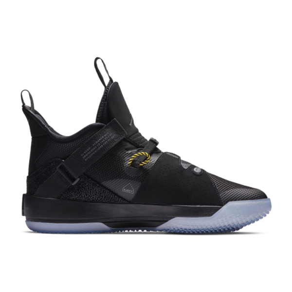 Air Jordan 33 Blackout
