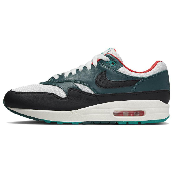 LEBRON x Nike Air Max 1 "Liverpool"
