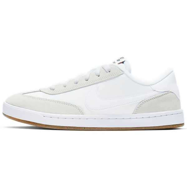 Nike SB FC Standard