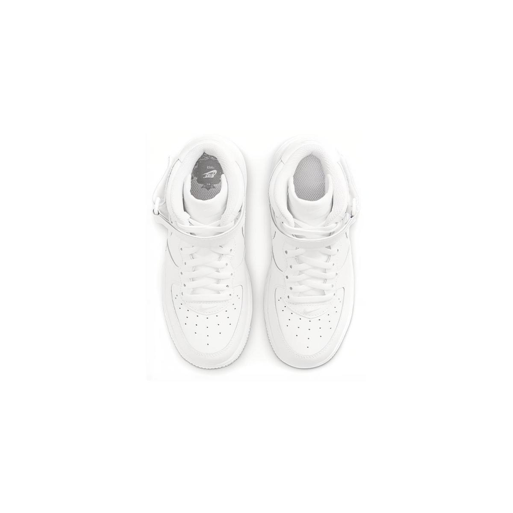 Nike Air Force 1 LE