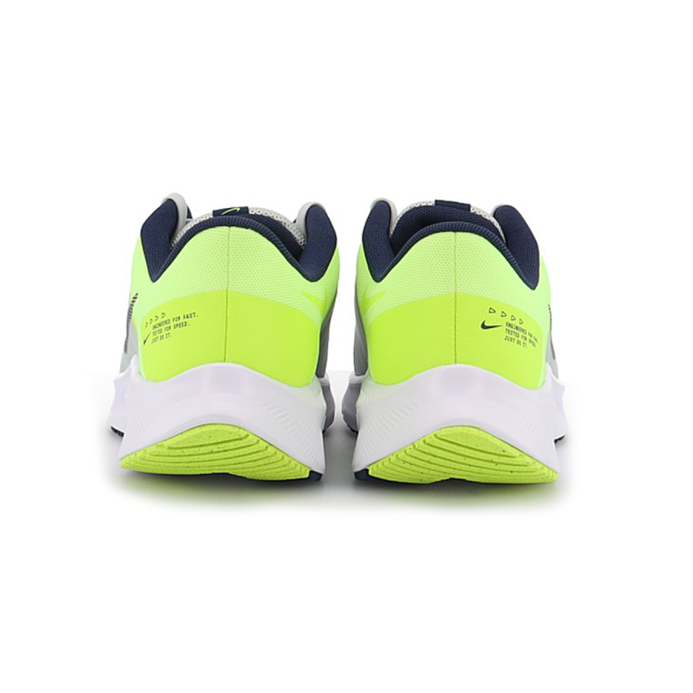 Nike Quest 4