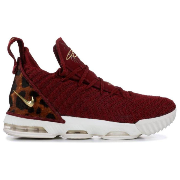 Nike Lebron 16 King