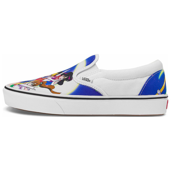 SAILOR MOON x Vans slip-on