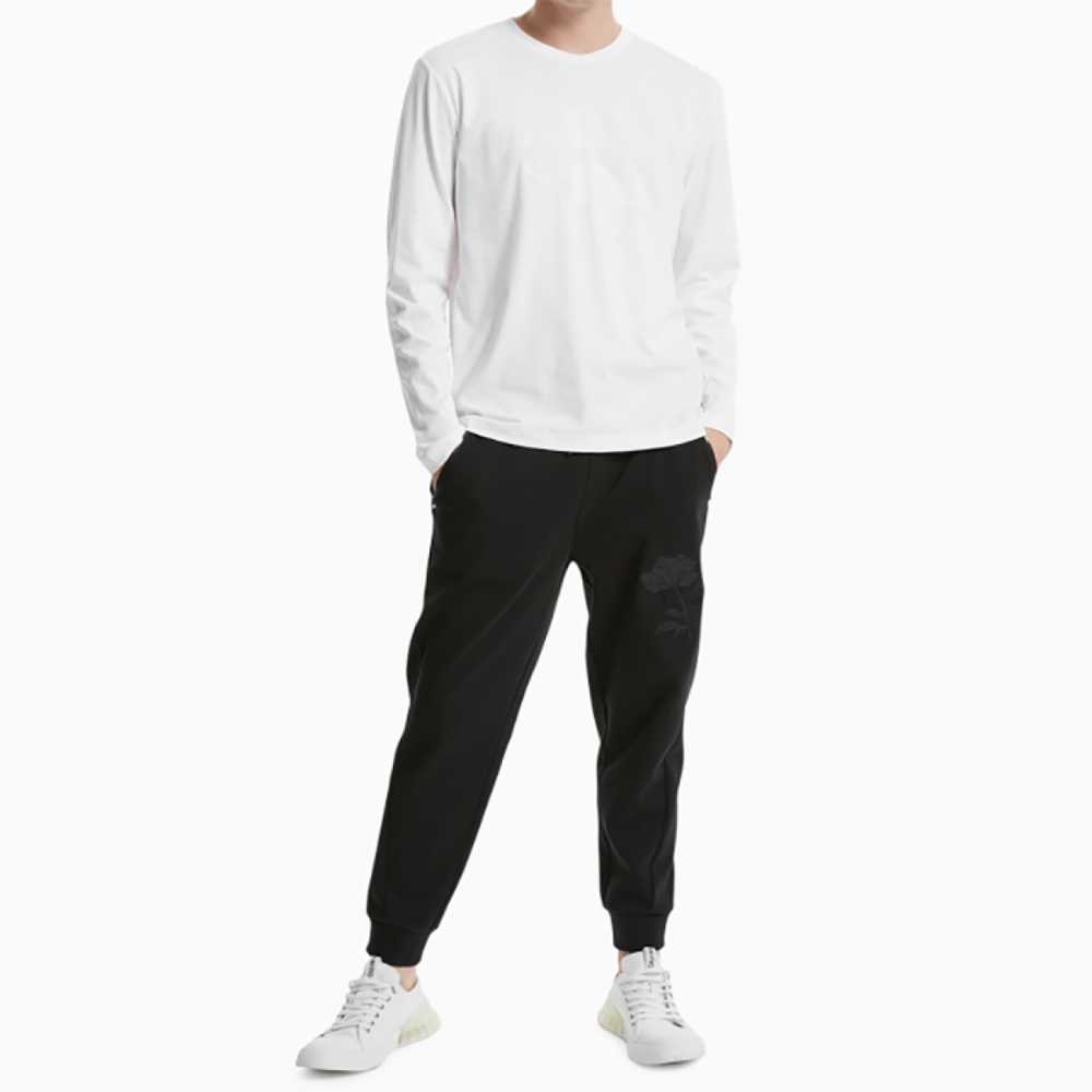CALVIN KLEIN Logo T