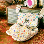 MLB Slipper New Mound Monogram