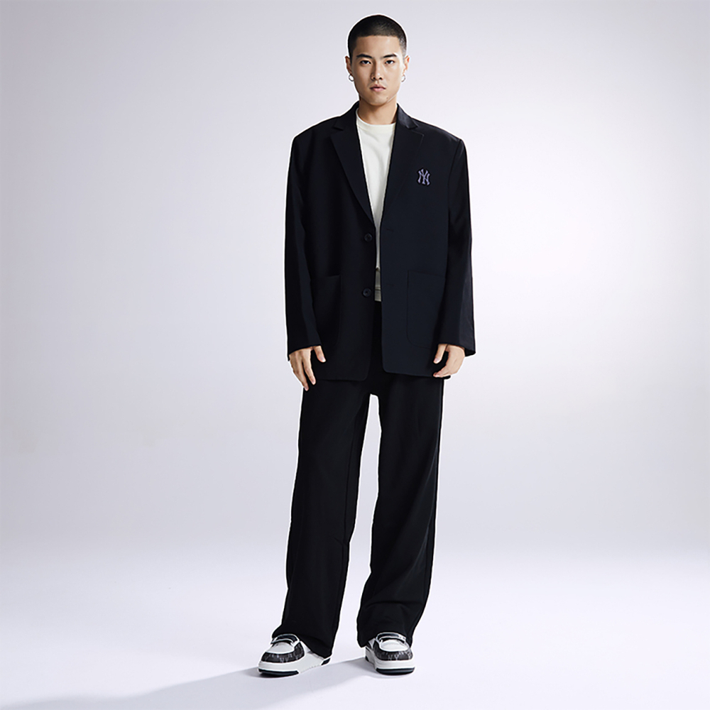 MLB FW23
