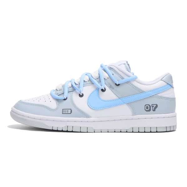 【 】 Nike Dunk Low